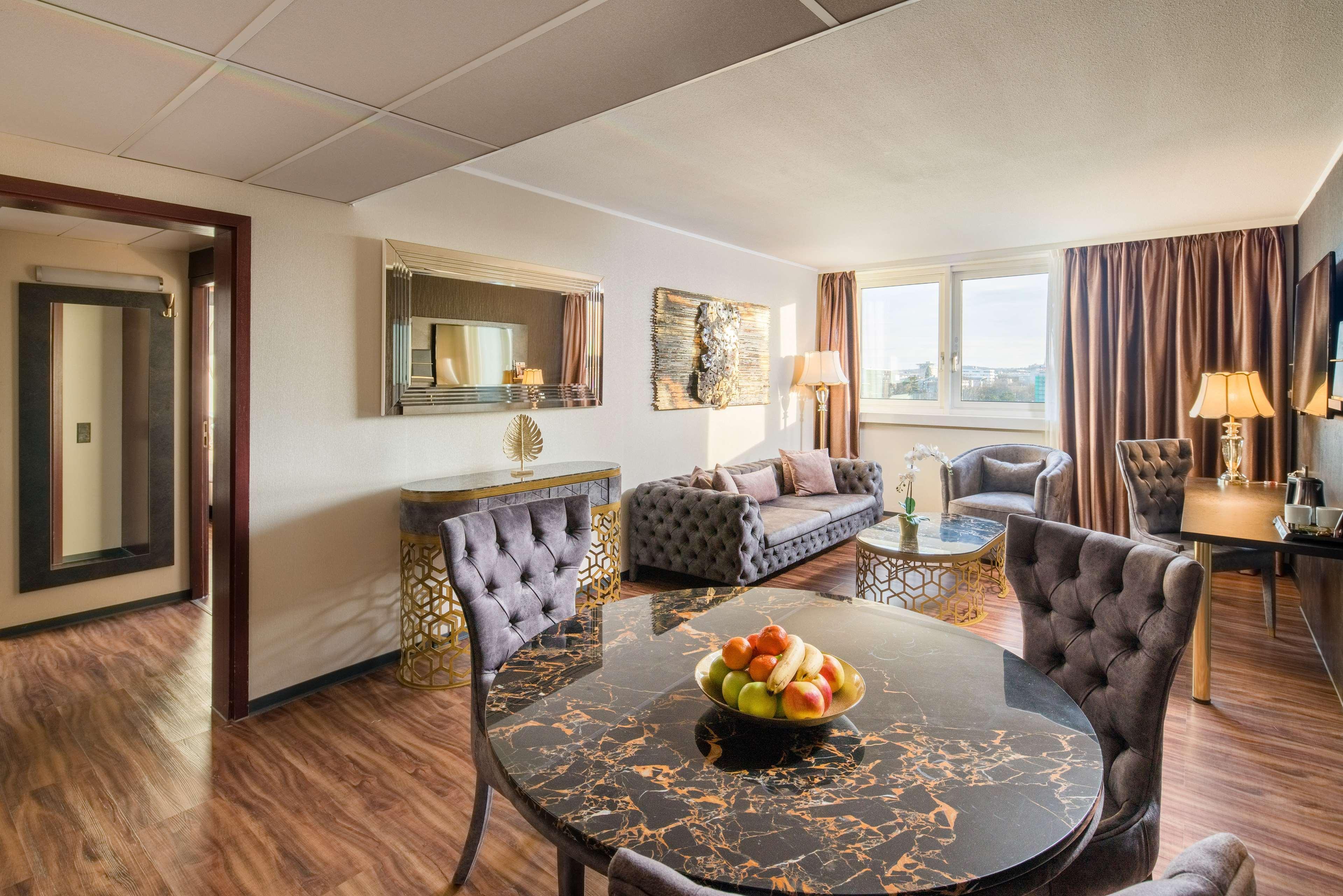 Best Western Plus Plaza Hotel Darmstadt Ngoại thất bức ảnh
