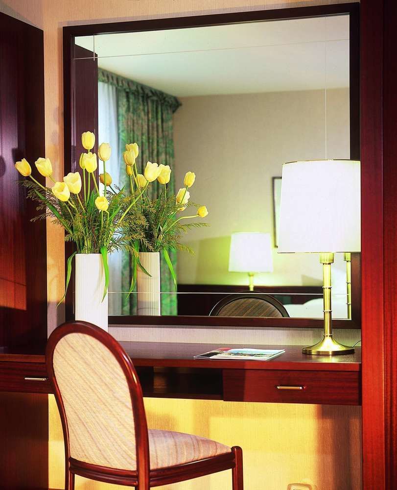 Best Western Plus Plaza Hotel Darmstadt Ngoại thất bức ảnh